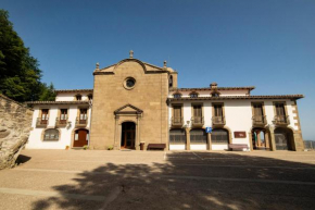 Отель Santuari de la Salut de Sant Feliu de Pallerols  Сан-Фелиу-Де-Пальярольс